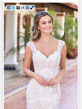 Kitty Chen Wedding dress size 6